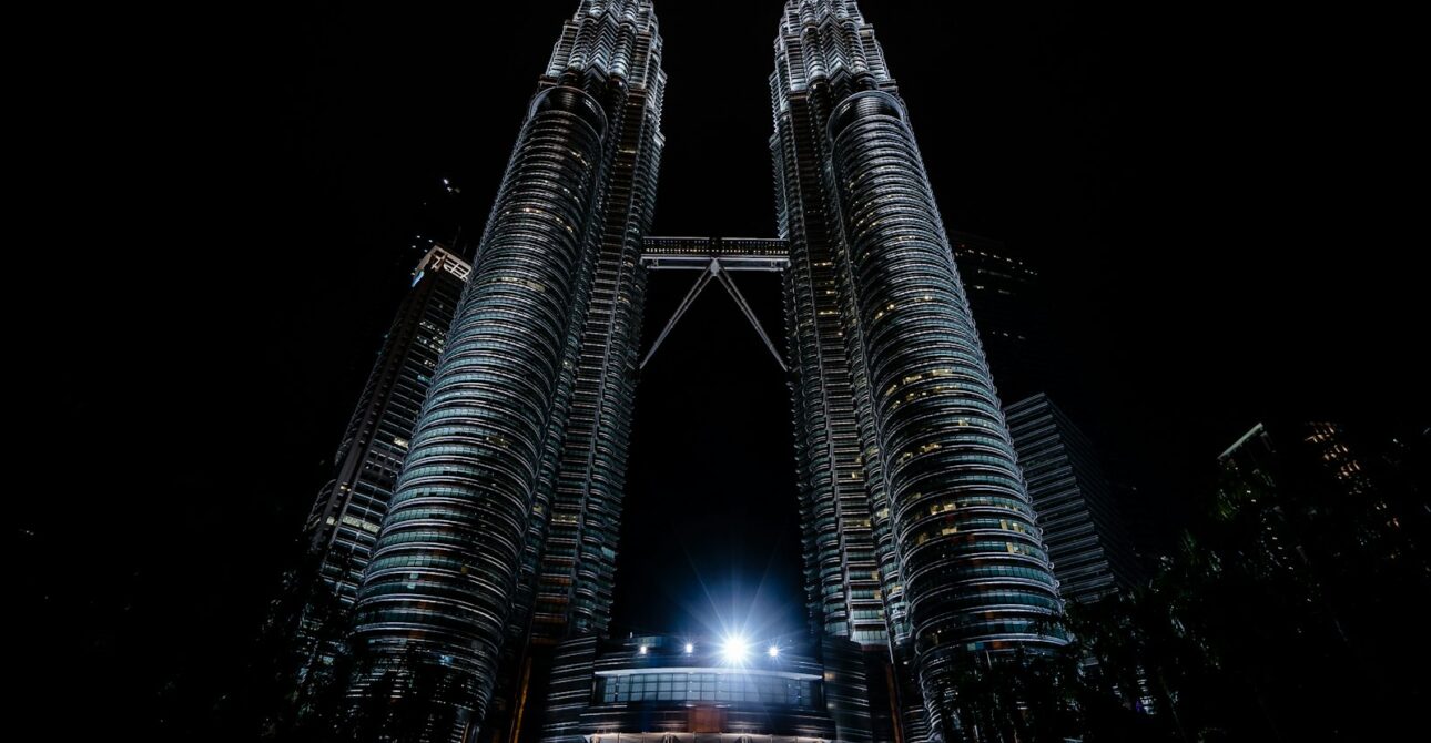Guida per il Primo Viaggio a Kuala Lumpur: Attrazioni, Cibo e Consigli Pratici