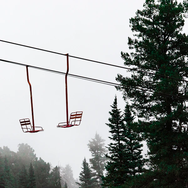 Compare Flights, Hotels & Tours Worldwide 8 Skiing
