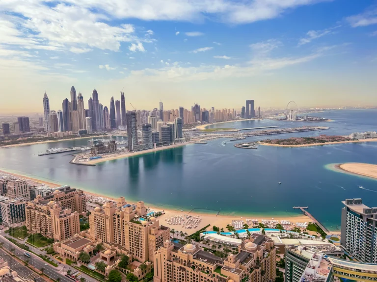 Guida per il visto turistico degli [[n]]Emirati Arabi Uniti[[/n]]